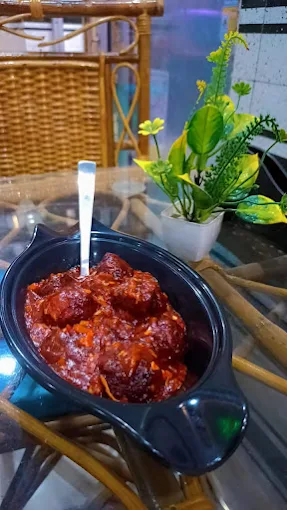 Veg Manchurian (Gravy)